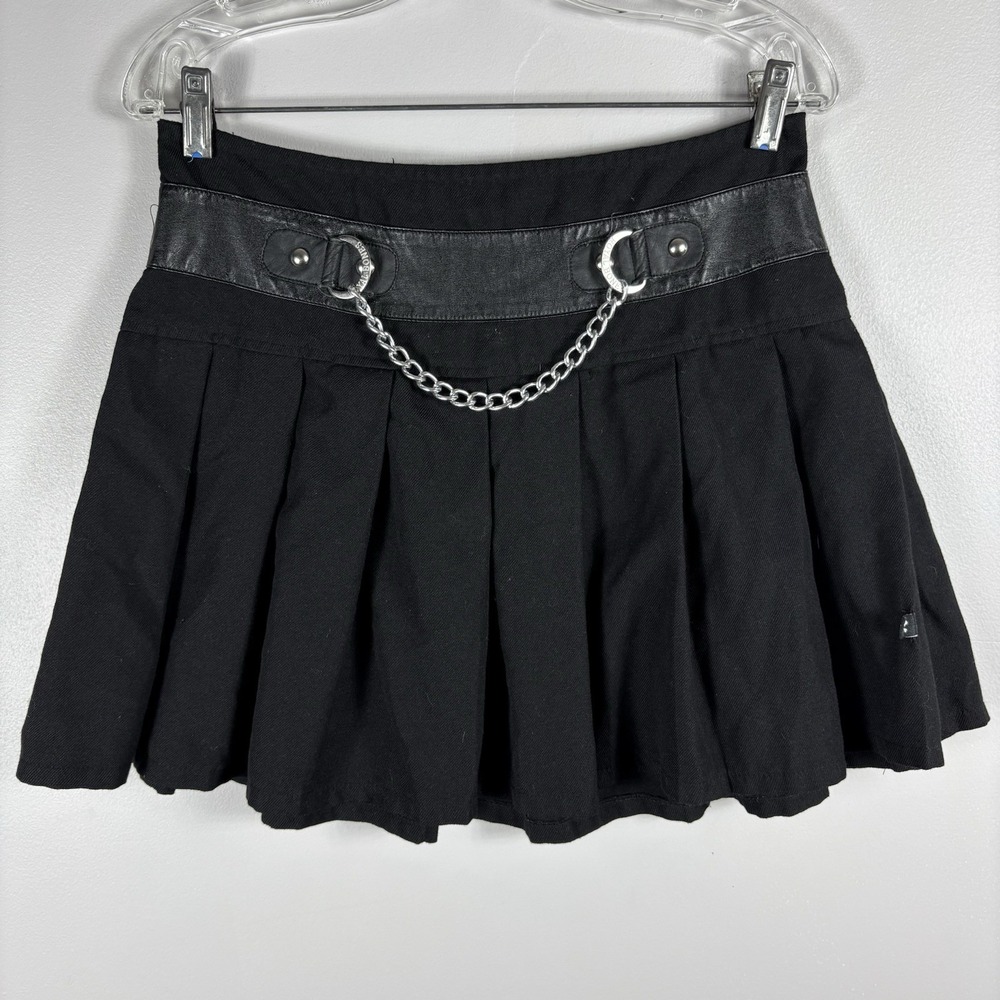 Royal Bones Daang Goodman M Black Chain Detail Faux Leather Pleated Mini‎ Skirt